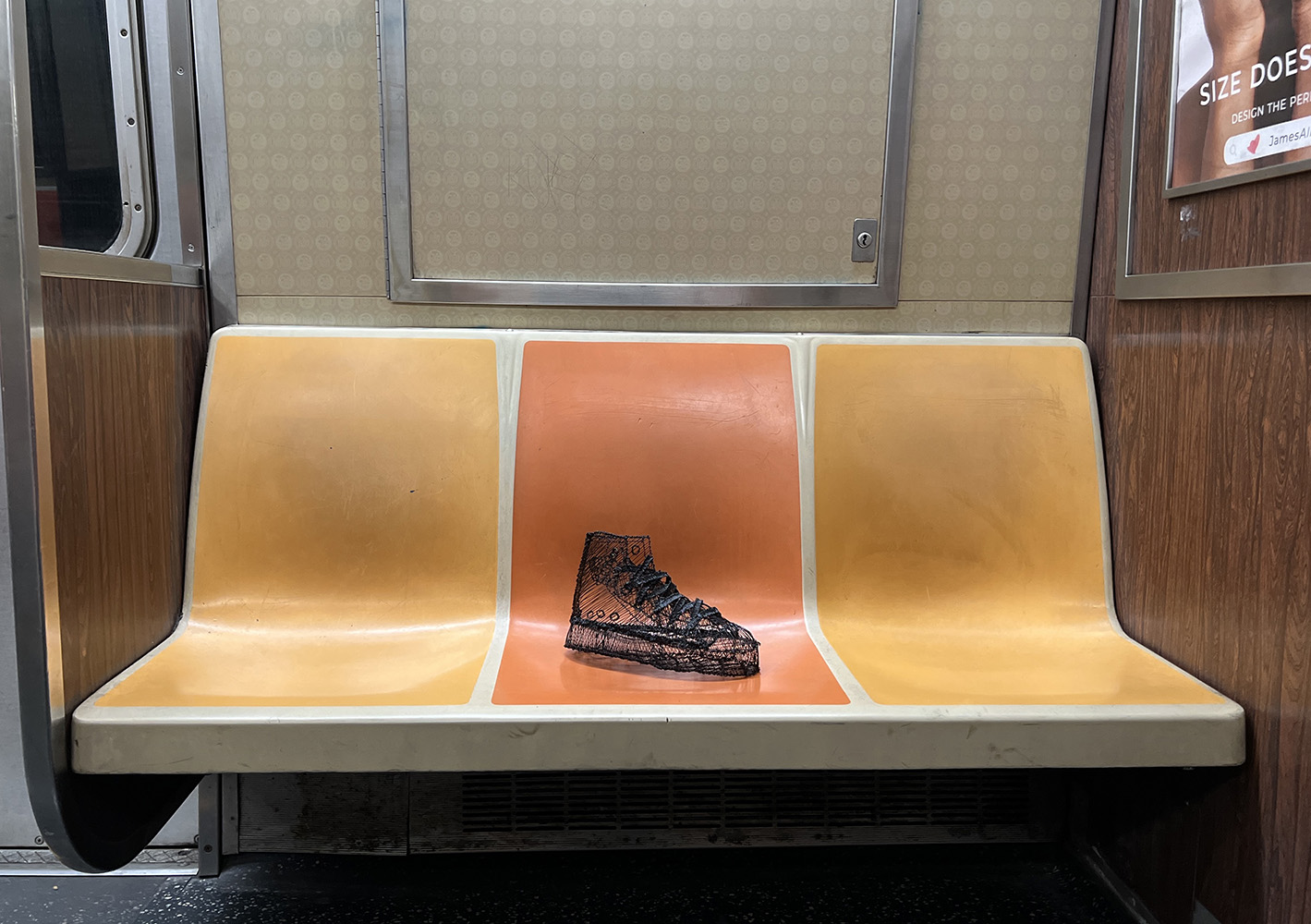 Xinchen_Li_Steps in Transit in NY Subway web